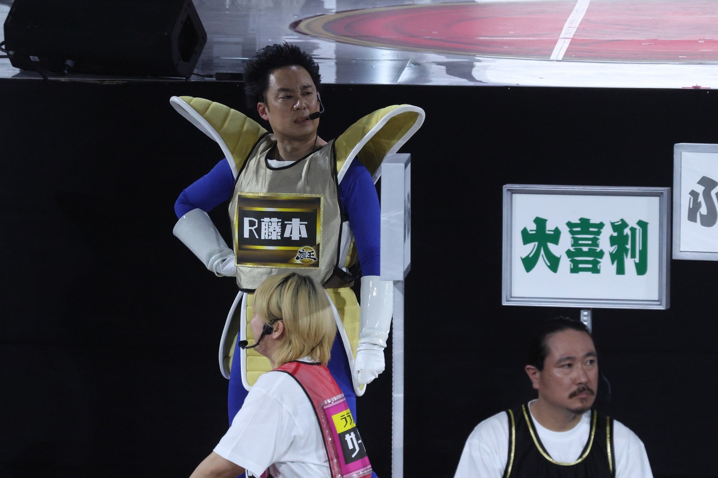 「千原ジュニアの座王 in 日本武道館」の様子