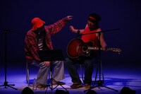 ケンカが始まってしまう赤えんぴつ