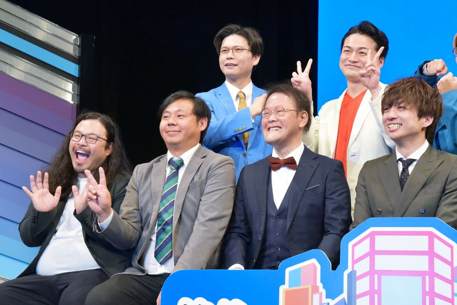 カゲヤマ、アインシュタイン、ケビンス（後列）