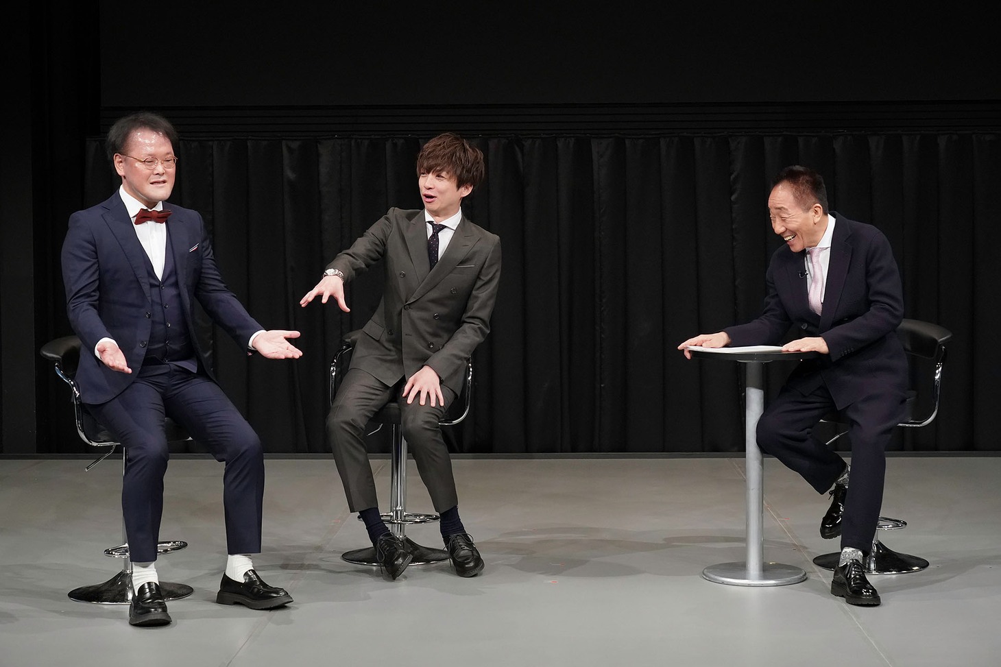 中田カウスとアインシュタイン（写真提供：吉本興業）