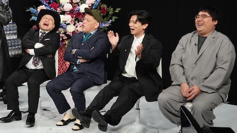 左からハリウッドザコシショウ、野性爆弾くっきー！、マヂカルラブリー