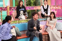 NON STYLE井上がゲスト出演する「トークィーンズ」のワンシーン