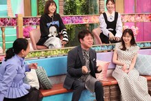 NON STYLE井上がゲスト出演する「トークィーンズ」のワンシーン