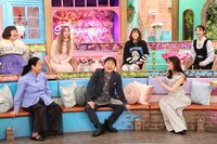 NON STYLE井上がゲスト出演する「トークィーンズ」のワンシーン