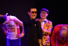 都市伝説を語るイワイガワ・岩井ジョニ男