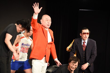 ザ・ギース高佐の演技を真に受けて、コントを中断させる一同