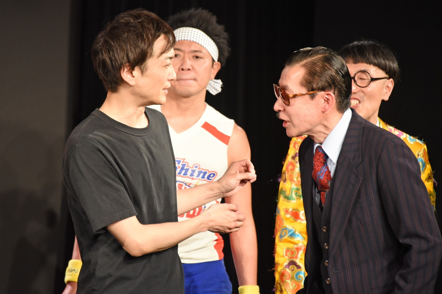 ザ・ギース高佐に「（コントの）オチ教えろよ！」と凄むイワイガワ・岩井ジョニ男