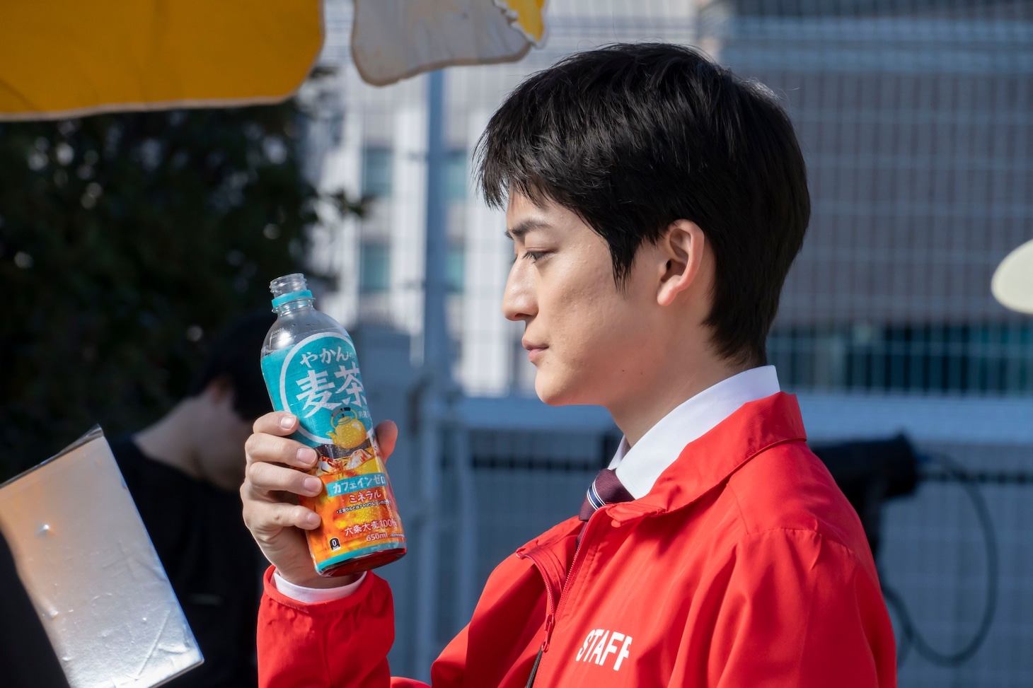 高橋文哉が登場する「やかんの家族だゾ！」メイキングシーン