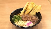 「資さんうどん」の「肉ごぼ天うどん」