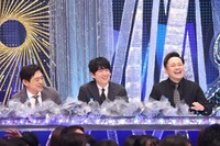 左から博多華丸・大吉、くりぃむしちゅー有田