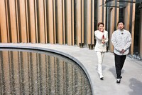 大阪・関西万博を訪れる藤原紀香と今田耕司