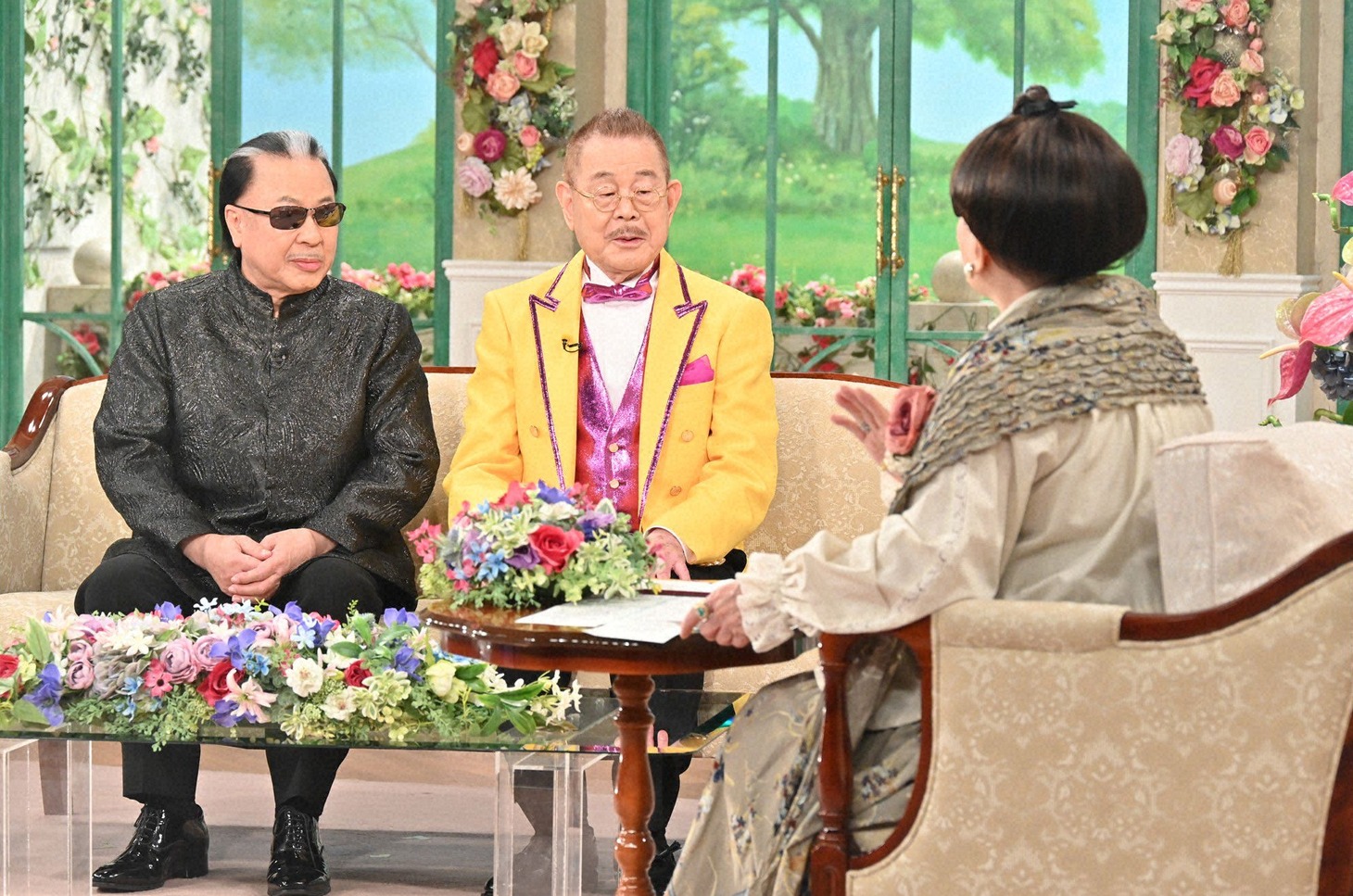 （左から）Mr.マリック、マギー司郎、黒柳徹子