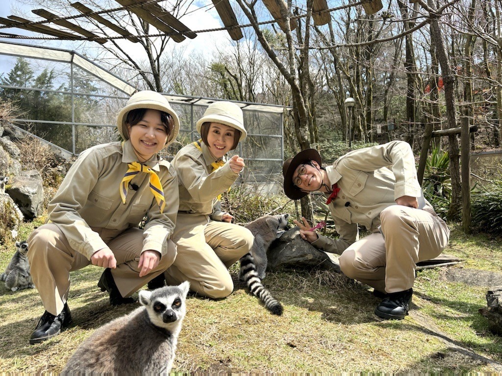 富士サファリパークを訪れるアンタッチャブル柴田と忠犬立ハチ高