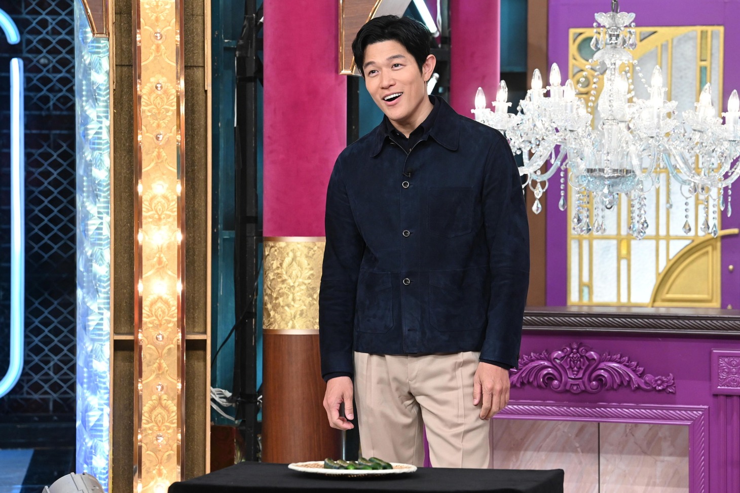 鈴木亮平
