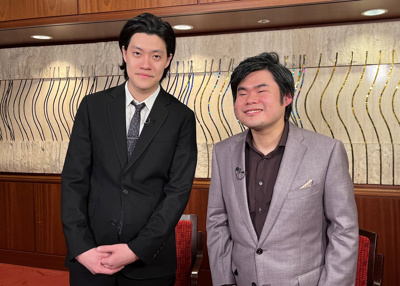 粗品がピアニスト・辻井伸行と対談、お笑いの話も