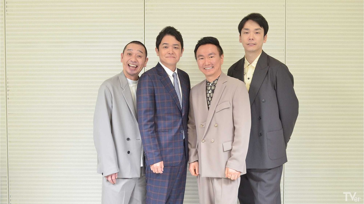 左から千鳥、かまいたち