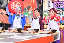 左からぱーてぃーちゃん信子、爆笑問題・田中、久本雅美