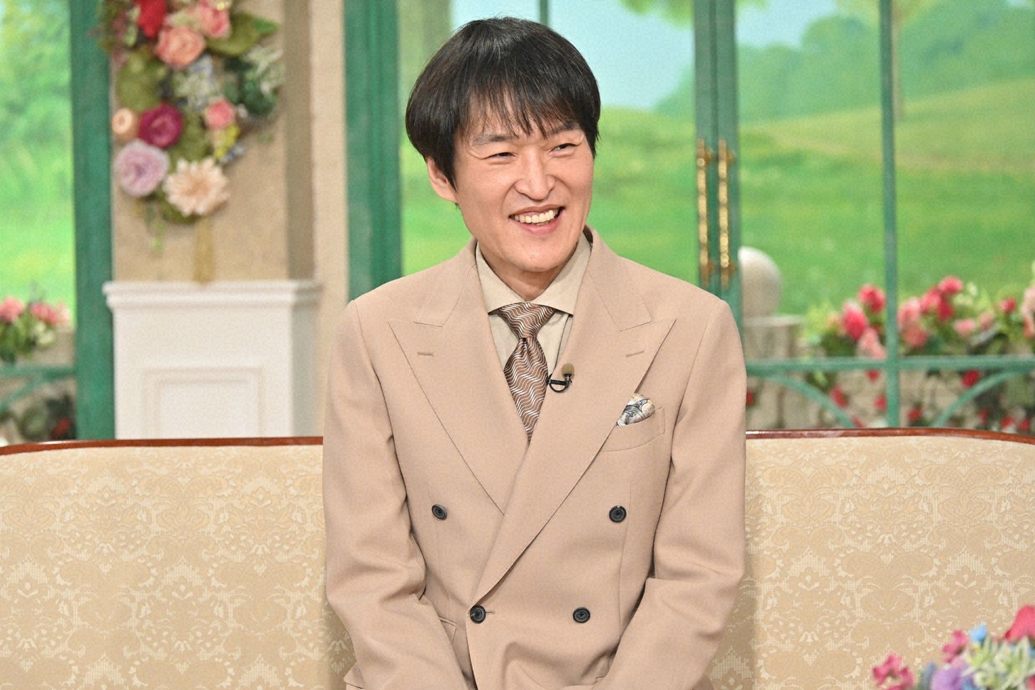 「徹子の部屋」に出演する千原ジュニア
