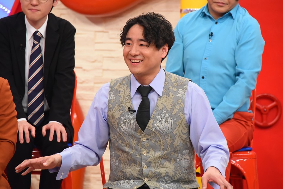 田津原理音