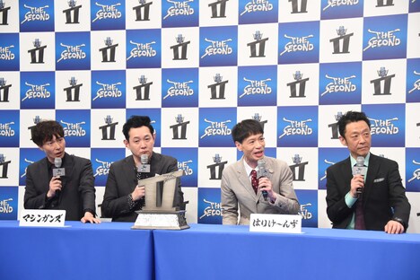 「THE SECOND~漫才トーナメント~2025」第2試合のマシンガンズVSはりけ~んず