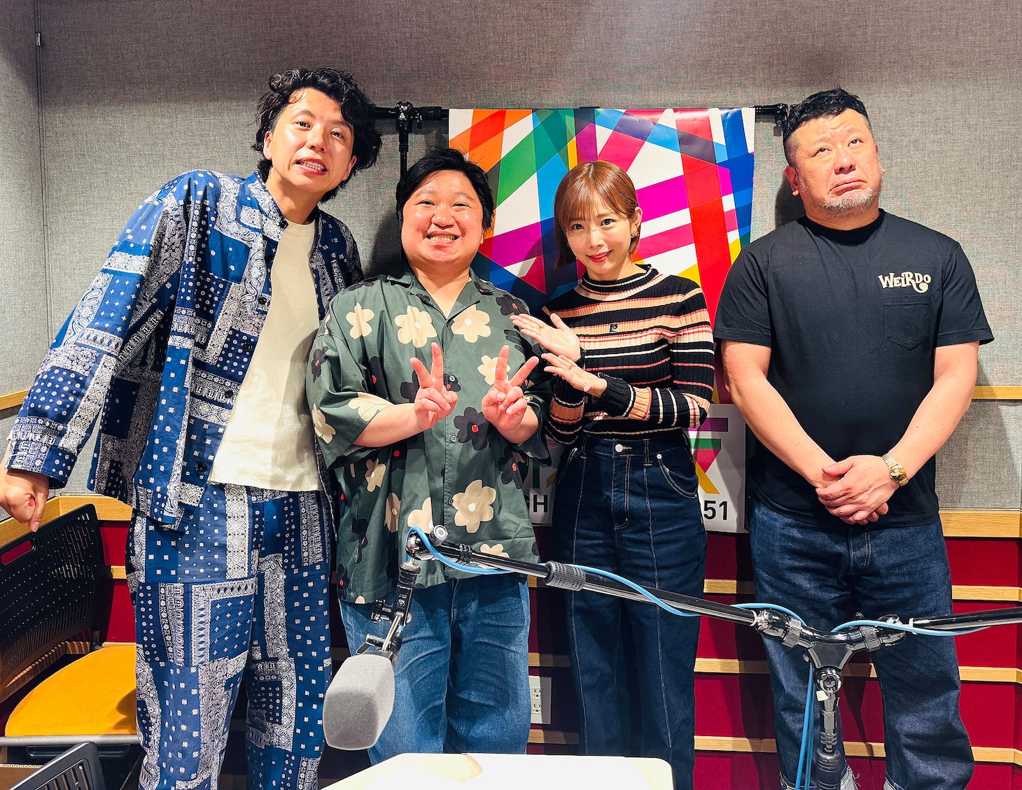 「TENGA茶屋」新アシスタントのニッポンの社長と、紗倉まな（左から2人目）、ケンドーコバヤシ（右端）