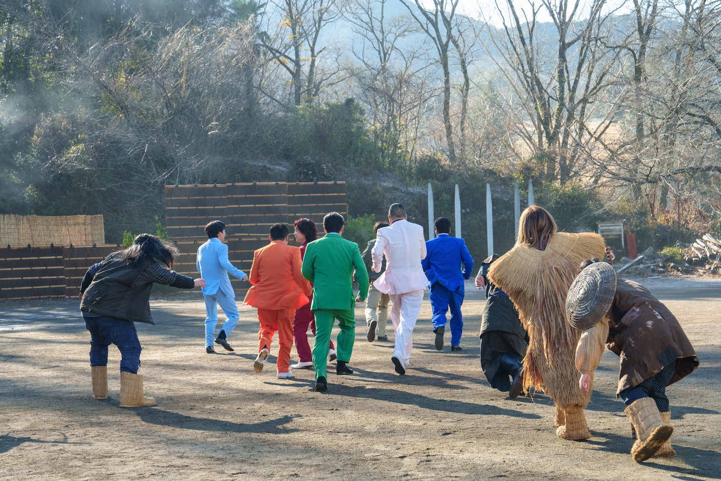 「罵倒村」のワンシーン