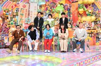 「アメトーーク！」に出演する「宮崎県出身芸人」たち。前列左から、とろサーモン、永野、蛙亭イワクラ、ずん・やす、後列左から、ジェラードンかみちぃ、おかずクラブ・オカリナ、カラタチ前田