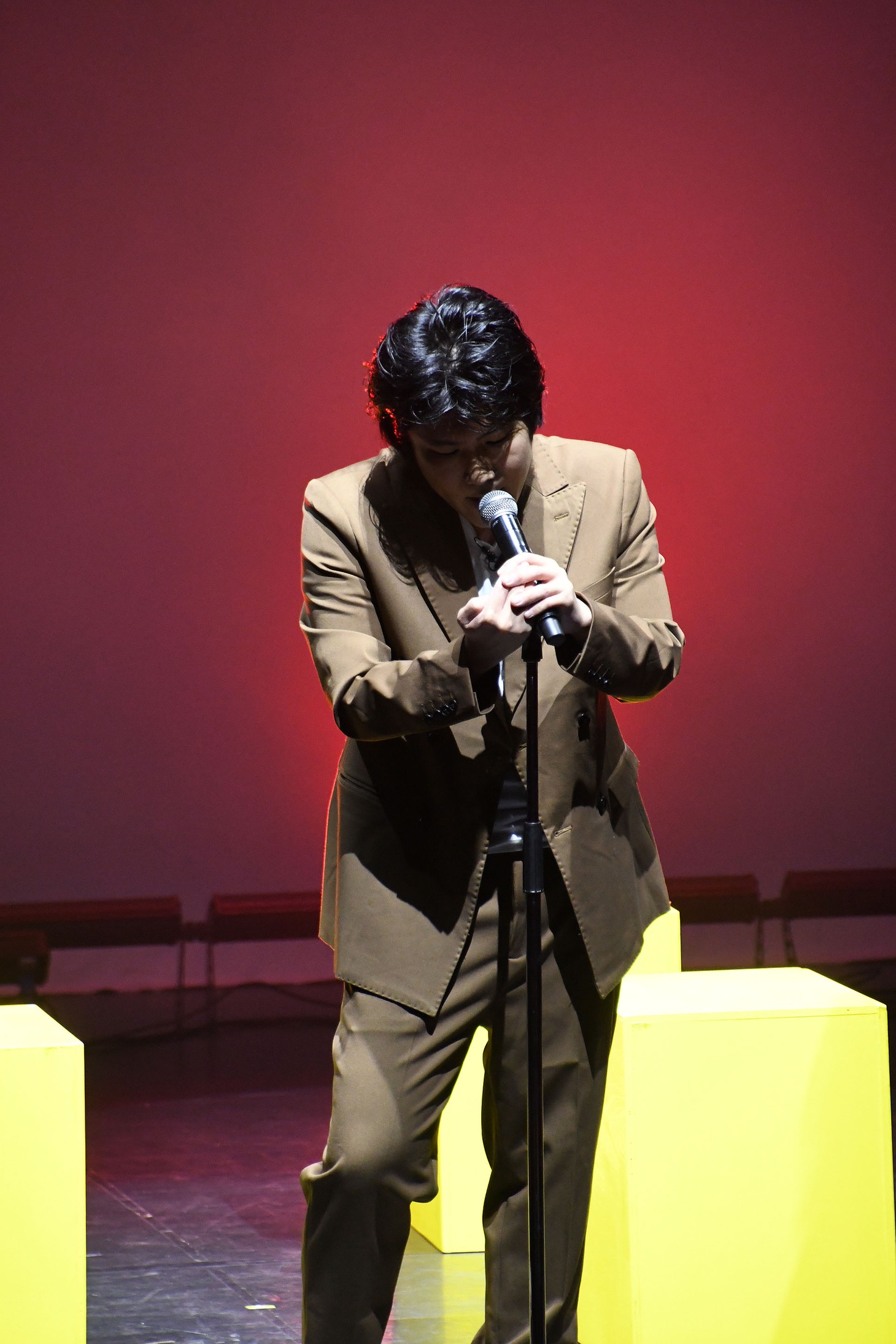 「Get Wild」を熱唱するランジャタイ伊藤