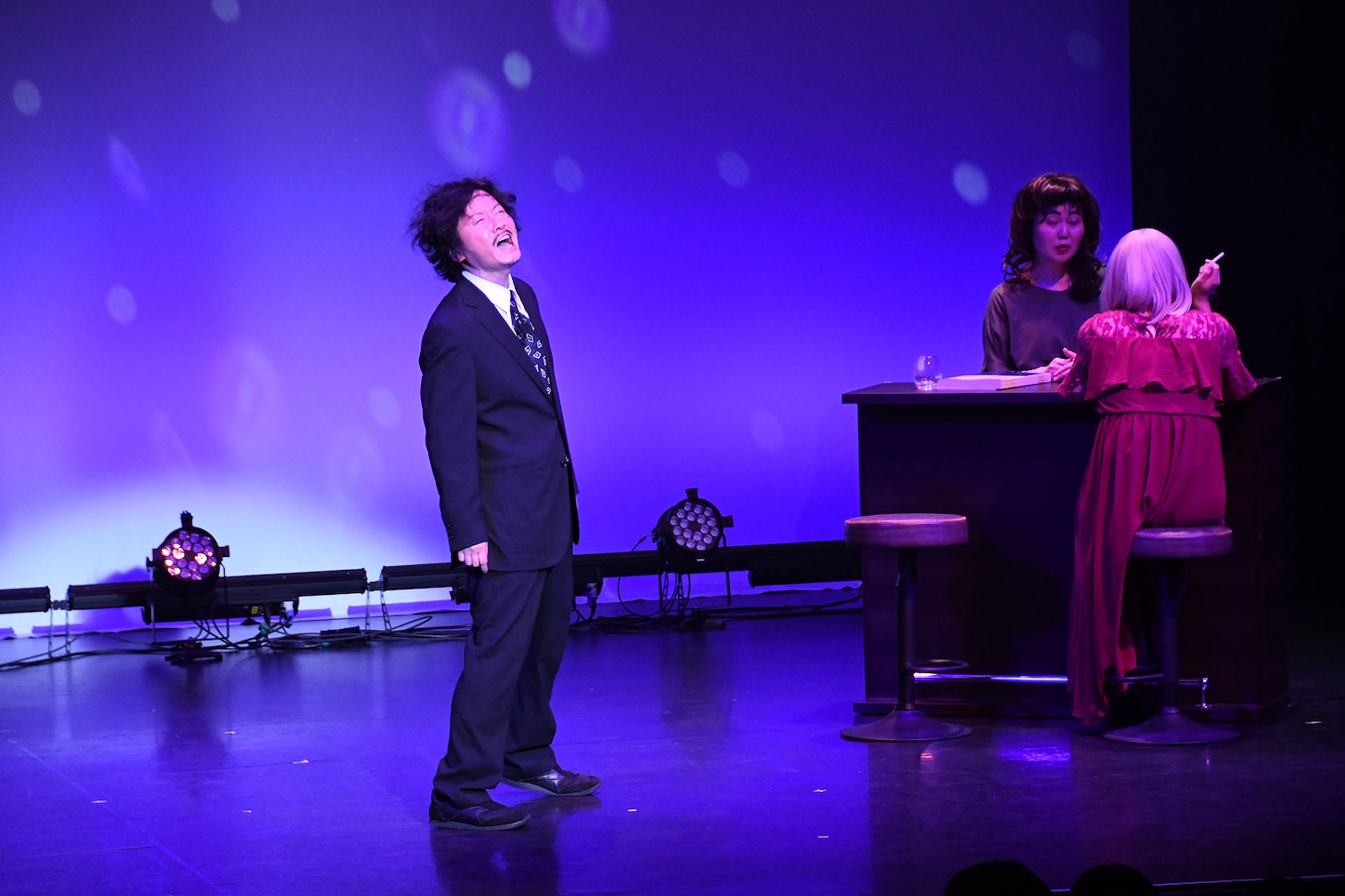 再演「木綿のハンカチーフ」のワンシーン