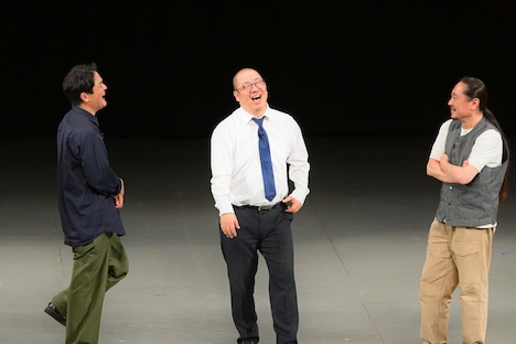 笑い飯＆千鳥とトークするルシファー吉岡