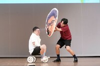 亜生考案のゲーム「亜生パビリオン」の様子