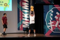 亜生考案のゲーム「亜生パビリオン」の様子