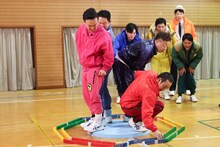 「火曜は全力！華大さんと千鳥くん」のワンシーン