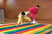 「火曜は全力！華大さんと千鳥くん」のワンシーン