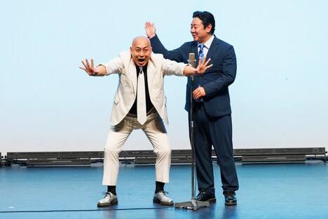 「錦鯉独演会『バカの恩返し』」に出演する錦鯉(撮影:二瓶 彩)