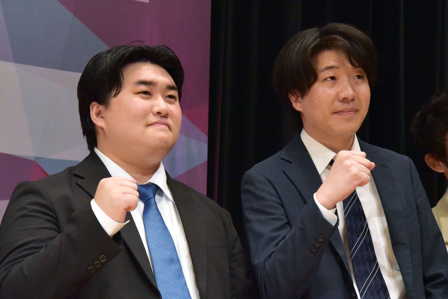 「大ライブ2025」で優勝したシネマ特区。左から、嶋田、和深