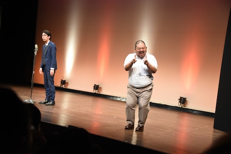 ウエストランド井口に向けて「本当にうんちしてまーす!」を放つスタミナパン麻婆