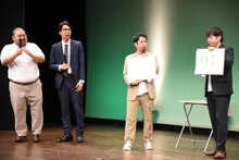左からスタミナパン、ウエストランド井口、かもめんたる槙尾