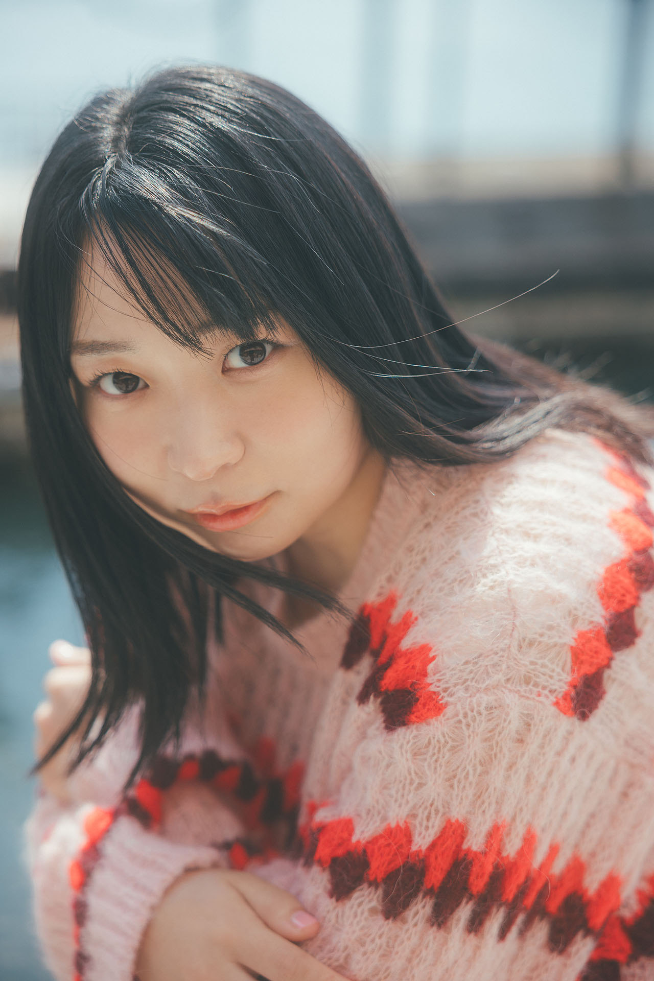 にゃんこスター・アンゴラ村長の新作写真集より（撮影：東京祐／講談社）