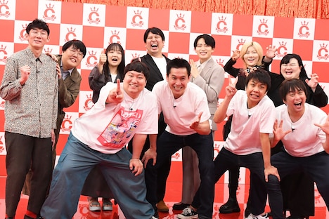 「キングオブコント2025」エントリー表明会見に出席したロングコートダディ、や団、蛙亭、レインボー、オダウエダ