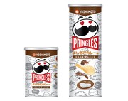 「プリングルズ “よしもとカレー味”」パッケージ