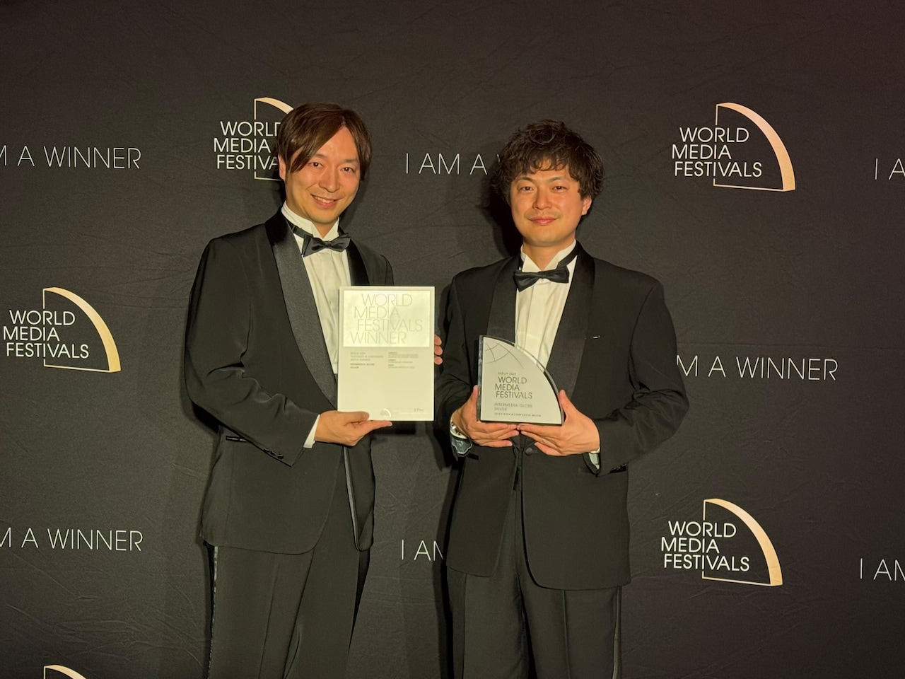 「新しいカギ」国際的な映像コンペで初受賞　せいや母校で臨んだ「学校かくれんぼ」