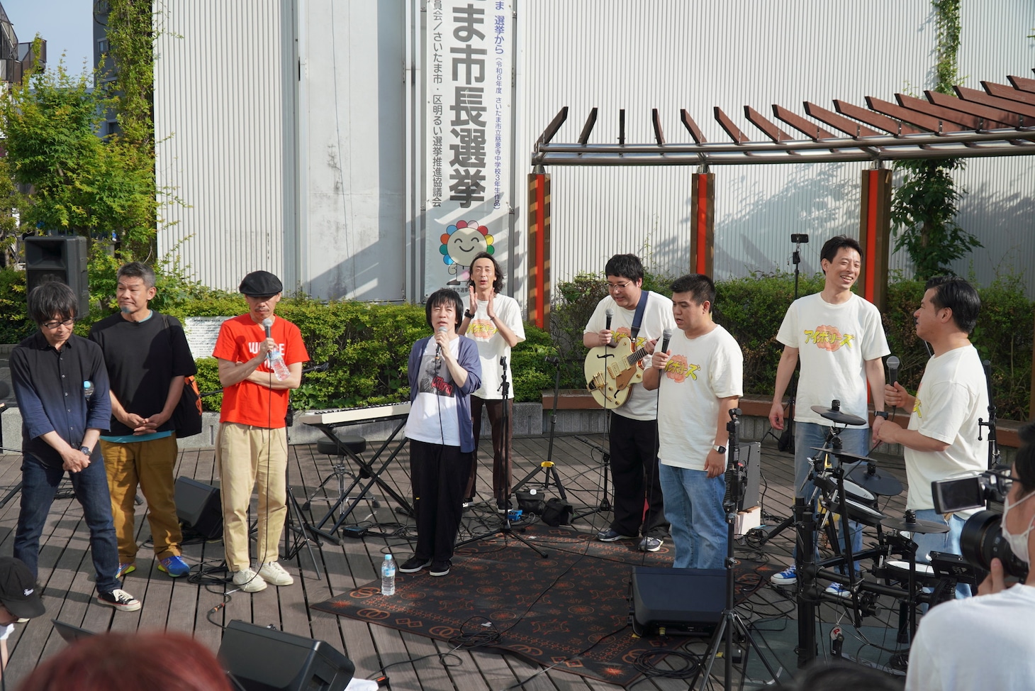 ゲリラライブの様子。