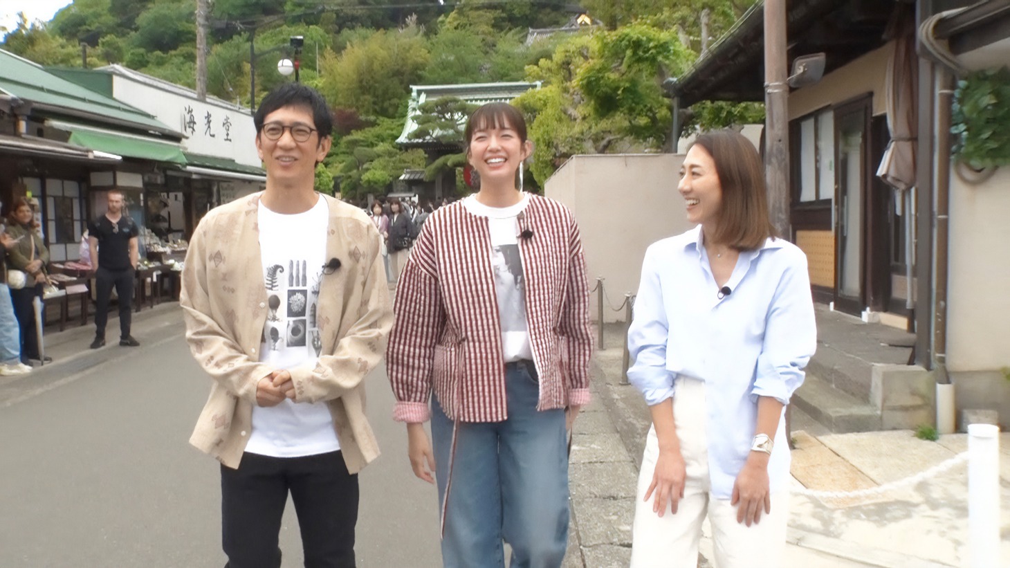 アンタッチャブル柴田（左）