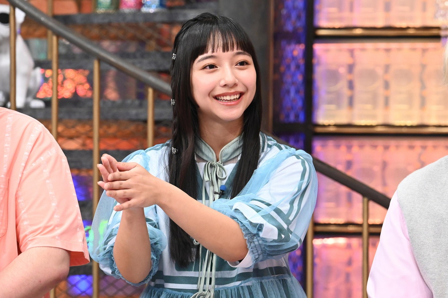 山之内すず