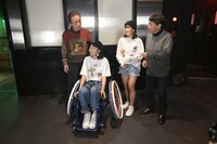 「ダマガール」のワンシーン