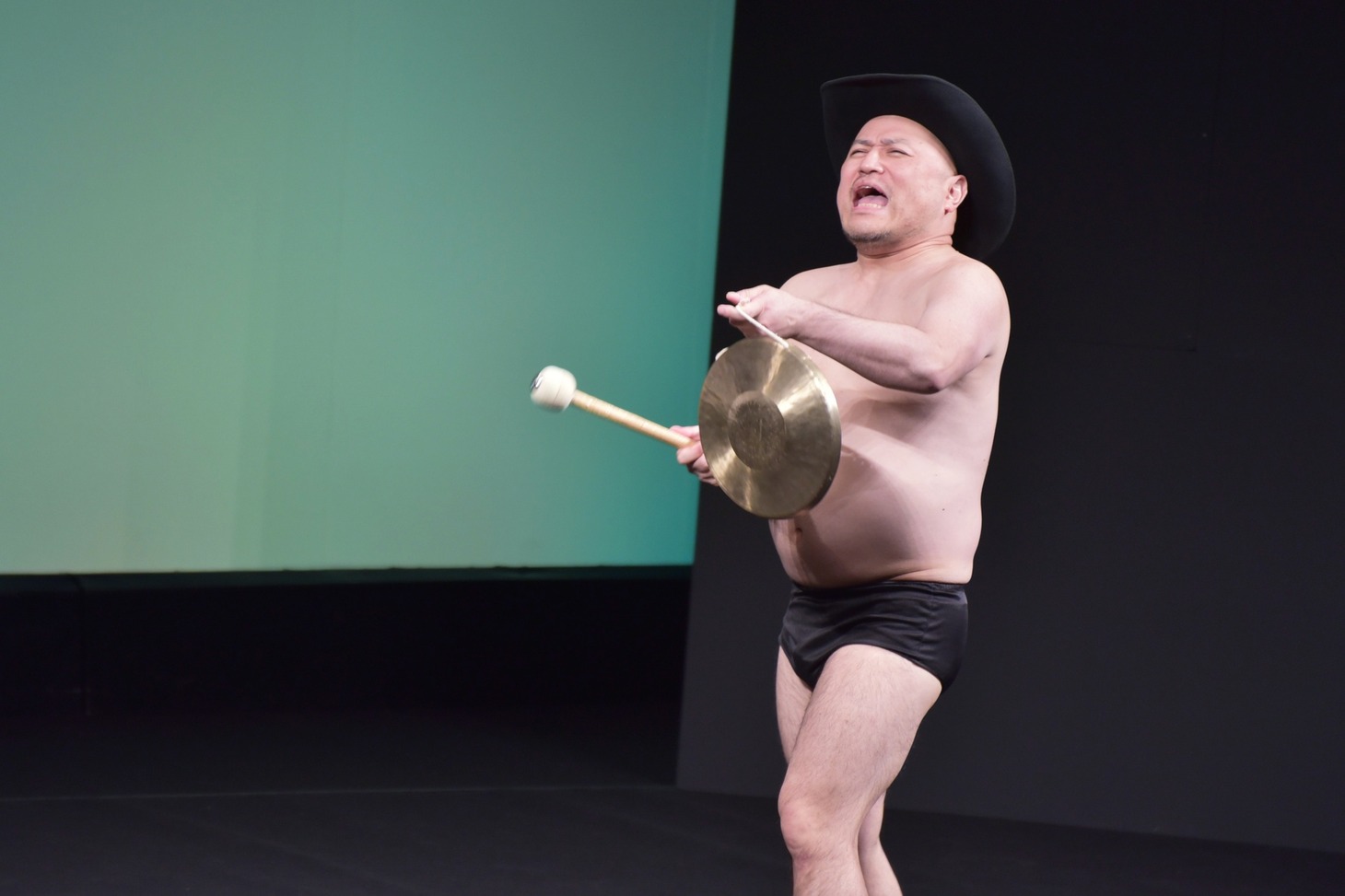 ハリウッドザコシショウ