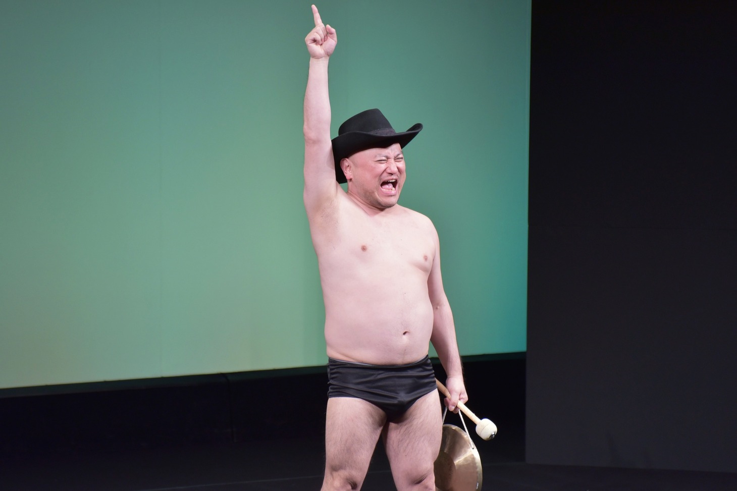 ハリウッドザコシショウ