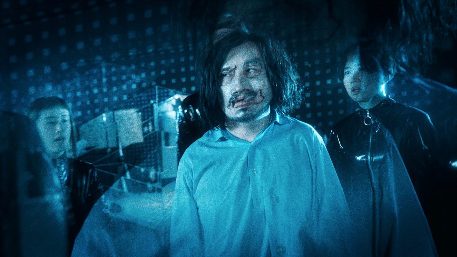 永野の初監督映画「MAD MASK」のワンシーン