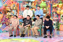 「アメトーーク！」の「BS大戦争芸人」回に出演する（前列左から）バナナマン日村、ケンドーコバヤシ、博多華丸・大吉、（後列左から）ずん飯尾、ドランクドラゴン塚地